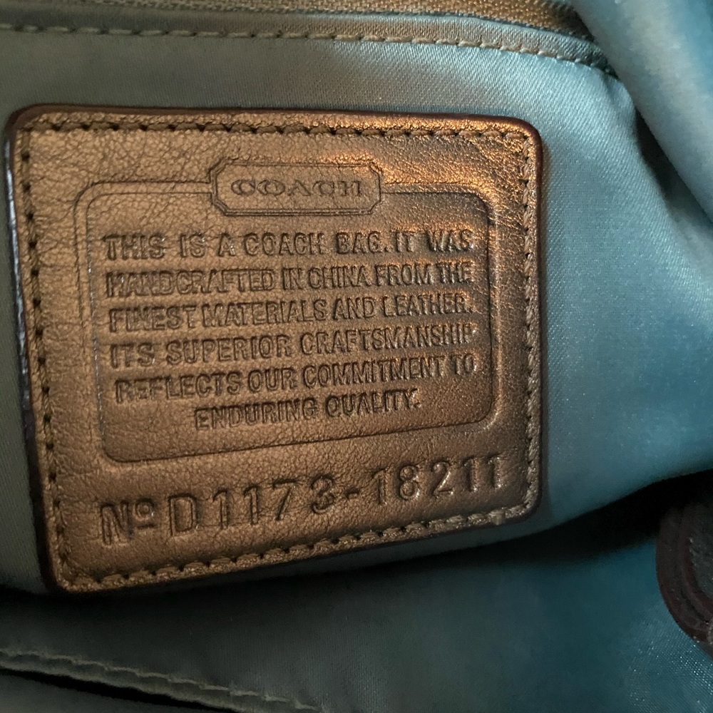 Coach handbag - Picture 7 of 9